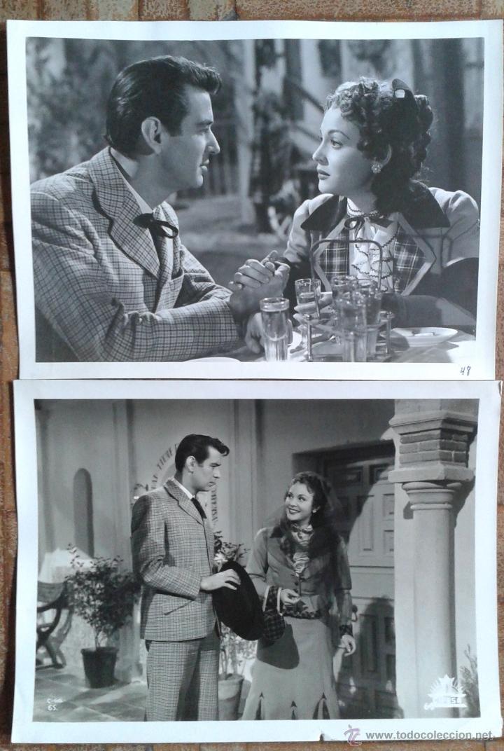 Cine: MALVALOCA. 2 FOTOS 18X24. PAQUITA RICO, PETER DAMON