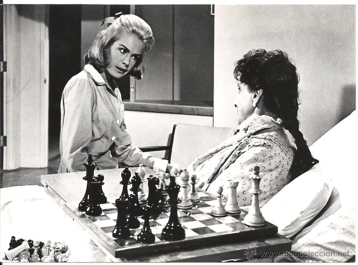 Cinema: F19817 SANDRA DEE AJEDREZ TAMMY Y EL DOCTOR FOTO ORIGINAL B/N ESPA&Ntilde;OLA