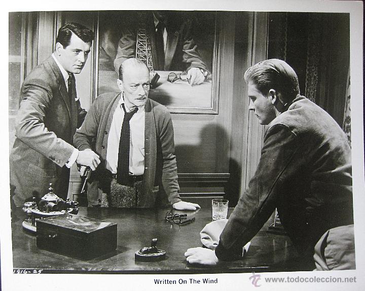 Cine: Rock Hudson Robert Stack Robert Keith foto original Estados Unidos Escrito sobre el viento 1956