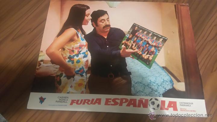 Cinema: FURIA ESPA&Ntilde;OLA. FOTOCROMO O FOTOGRAMA DE ESTA PEL&Iacute;CULA. APARECE EL BARCELONA DE FUTBOL. BUEN ESTADO