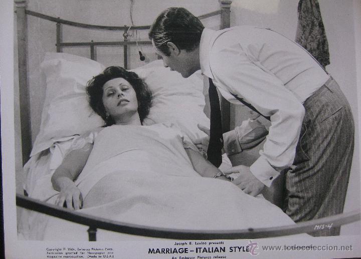 Cine: Sofia Loren Marcello Mastroianni foto original Estados Unidos Matrimonio a la italiana 1964