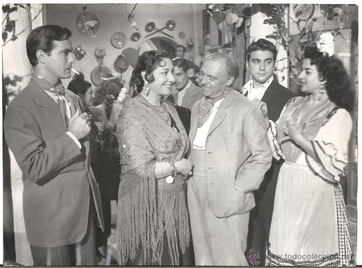 Cine: F22777 LOLA FLORES ANTONIO GONZALEZ GUSTAVO ROJO MARIA DE LA O FOTO ORIG B/N ESPA&Ntilde;OLA