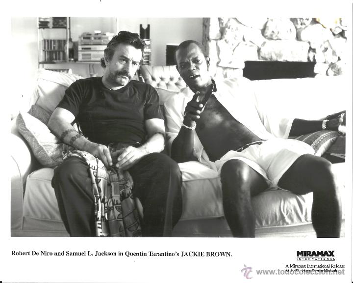 Cine: F22895 ROBERT DE NIRO SAMUEL L JACKSON JACKIE BROWN FOTO ORIGINAL B/N AMERICANA