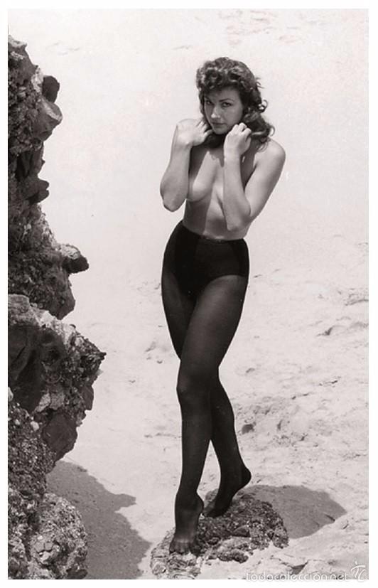 Cine: Sexy MARA CORDAY actress PIN UP PHOTO postcard - RWP 2003 (09)