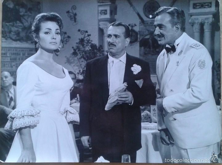 Cine: PAN, AMOR Y ANDALUC&Iacute;A. CARMEN SEVILLA, VITTORIO DE SICA, PEPPINO DE FILIPPO