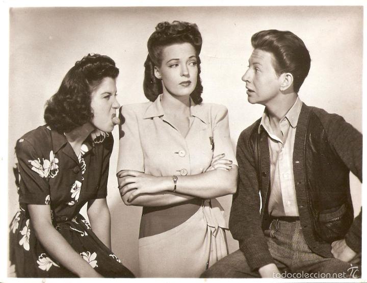 Cinema: Foto pelicula. Un HOMBRE IMPORTANTE. dist.Chamartin. a&ntilde;os 40. 17,7 X. 22,7cms. . Vell i Bell