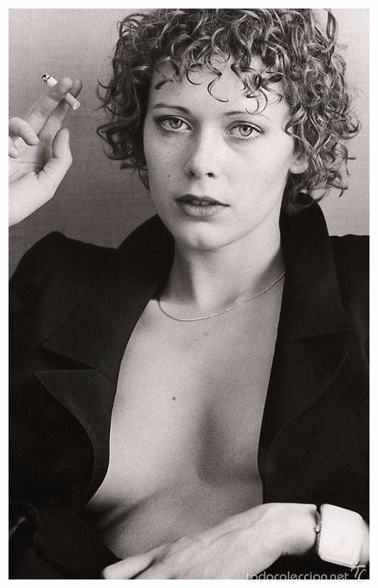 Sexy Sylvia Kristel Actress Pin Up Postcard P Comprar Fotos Y