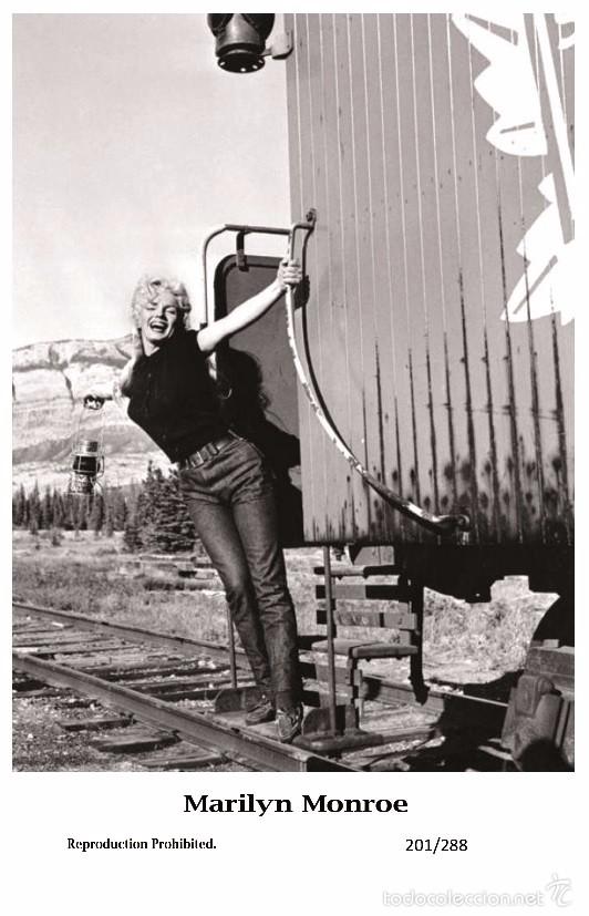 Cine: MARILYN MONROE - Film star Pin Up PHOTO POSTCARD- Publisher Swiftsure 2000 (201/288)
