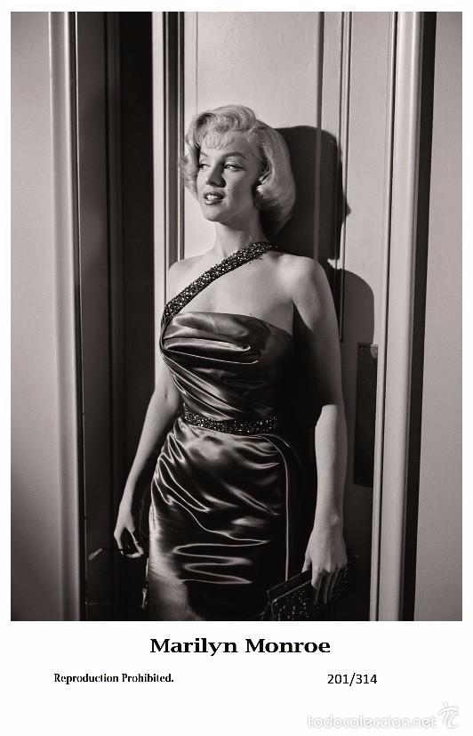 Cine: MARILYN MONROE - Film star Pin Up PHOTO POSTCARD - Swiftsure 2000 (201/314)