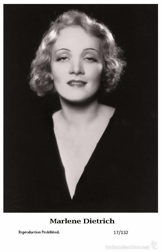 Cine: MARLENE DIETRICH - Film star Pin Up PHOTO POSTCARD- Publisher Swiftsure 2000 (17/132)