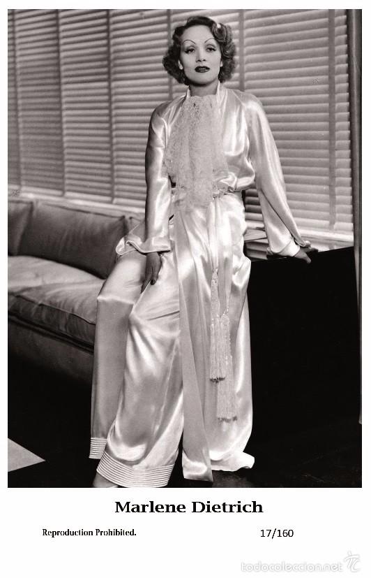 Cine: MARLENE DIETRICH - FILM STAR PIN UP PHOTO POSTCARD- PUBLISHER SWIFTSURE 2000 (17/149)