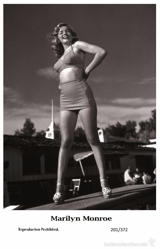 Cine: MARILYN MONROE - Film star Pin Up PHOTO POSTCARD- Publisher Swiftsure 2000 (201/372)