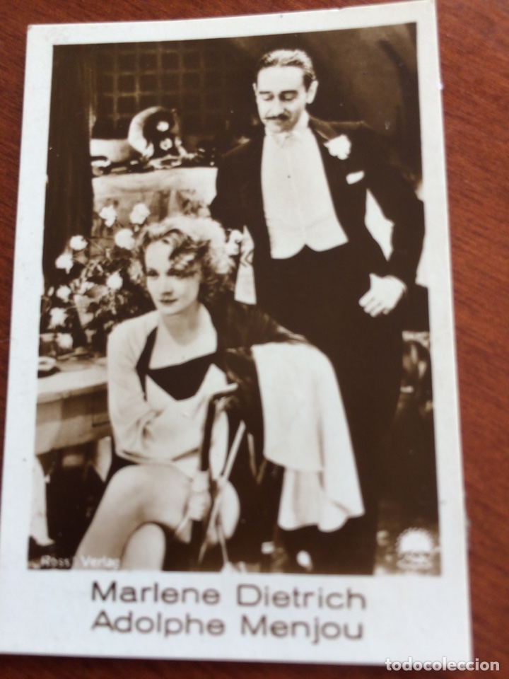 Cine: Antiguo cromo foto marlene dietrich adolphe menjou en Marruecos