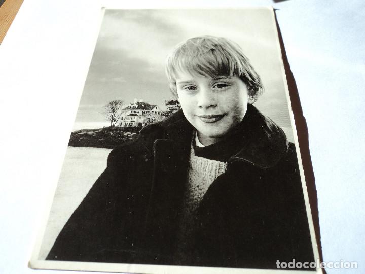 Cinema: macaulay culkin canadian a- 320