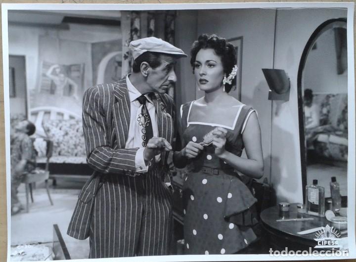 Cine: SUSPIROS DE TRIANA. FOTO CIFESA 18X24. PAQUITA RICO, ANTONIO RIQUELME
