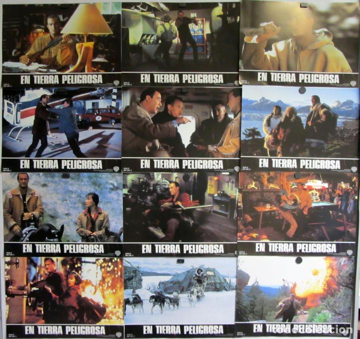 Cine: 12 Fotocromos originales de la pelicula En tierra peligrosa. Muy buen estado 34 x 24 cms.