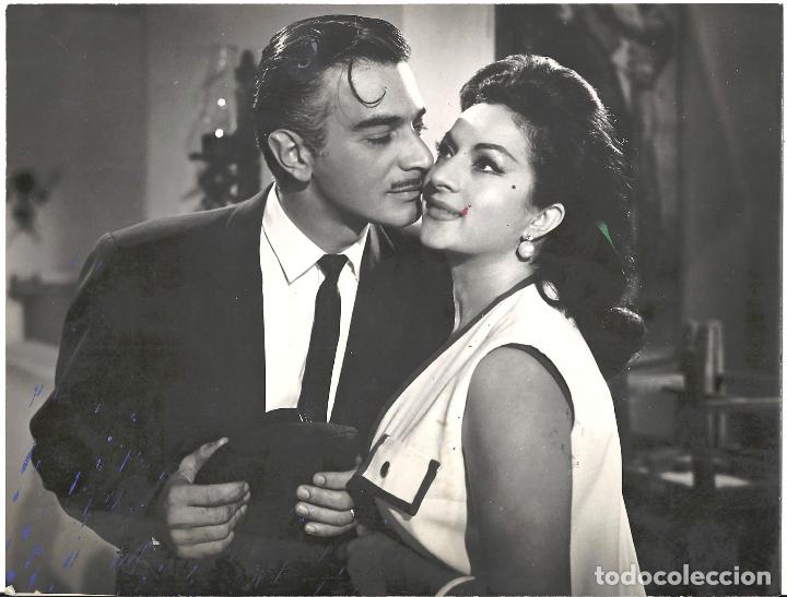 Cine: F25435 LOLA FLORES ALFREDO CHANGUEROTI DE COLOR MORENO FOTO B/N ORIGINAL ESPA&Ntilde;OLA