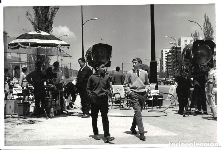 Cine: F25467 JOSELITO EL CABALLO BLANCO RODAJE FOTO B/N ORIGINAL PRENSA
