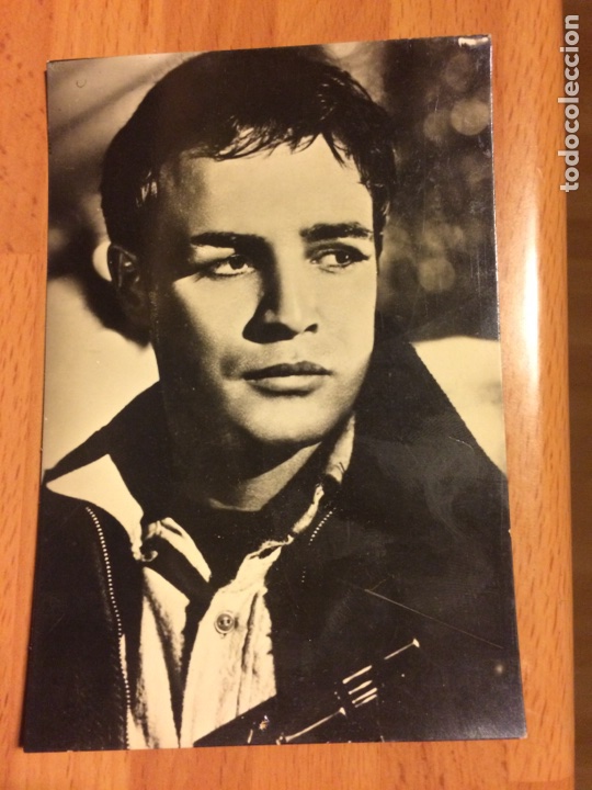 Cine: Antigua postal de marlon Brando
