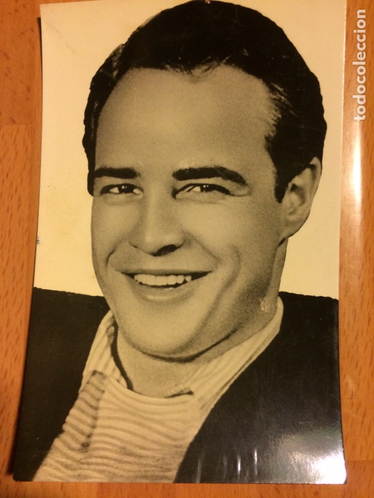 Cine: Antigua postal de marlon Brando