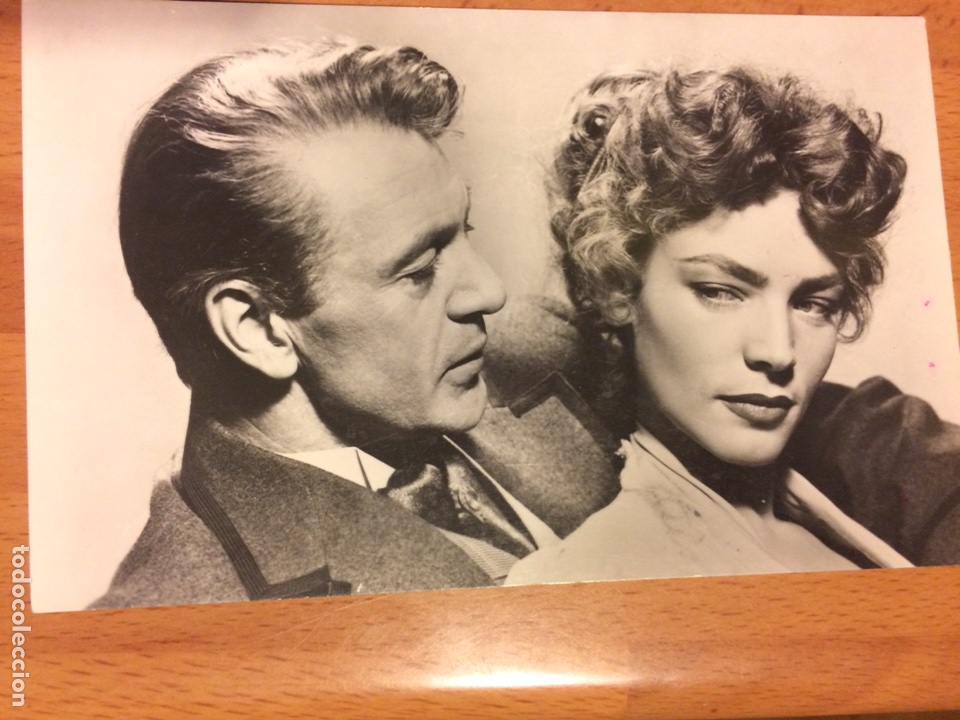 Cine: Antigua postal de Gary cooper y Lauren Bacall