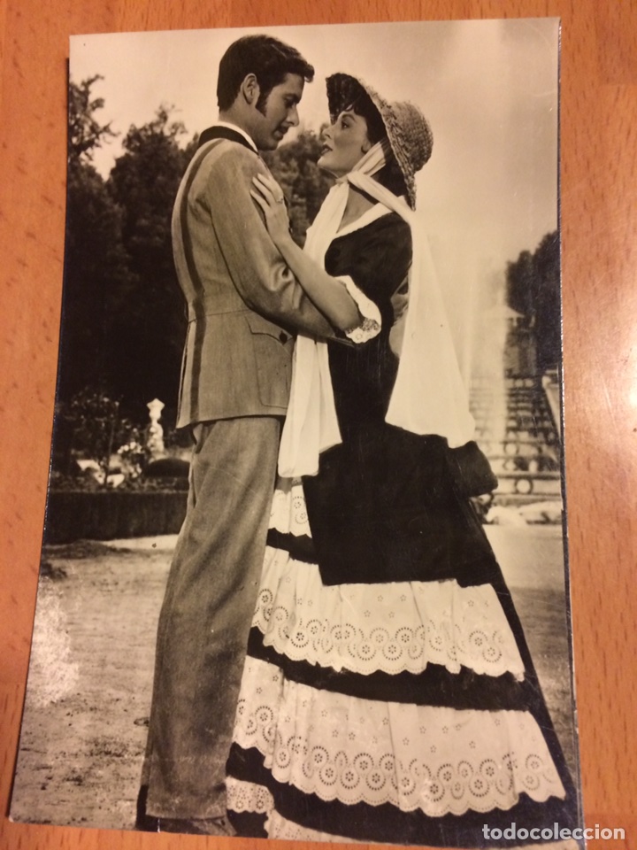 Cine: Antigua postal de paquita rico y Vicente parra en donde vas Alfonso...