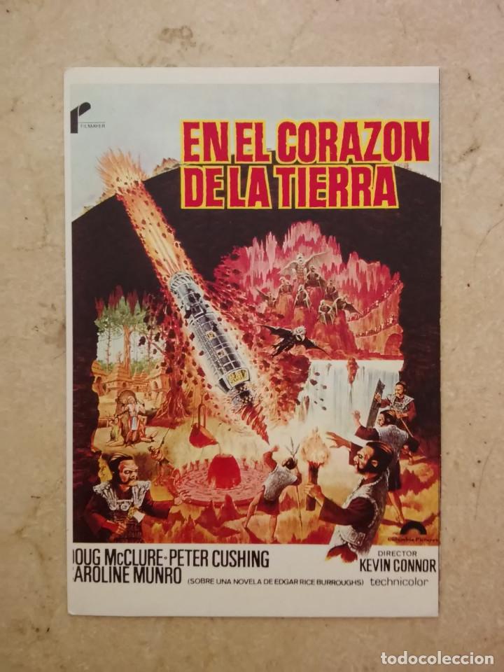 Cine: IMPRESO PAPEL -9*13- EN EL CORAZON DE LA TIERRA - PETER CUSHING - CIENCIA FICCION - AMICUS