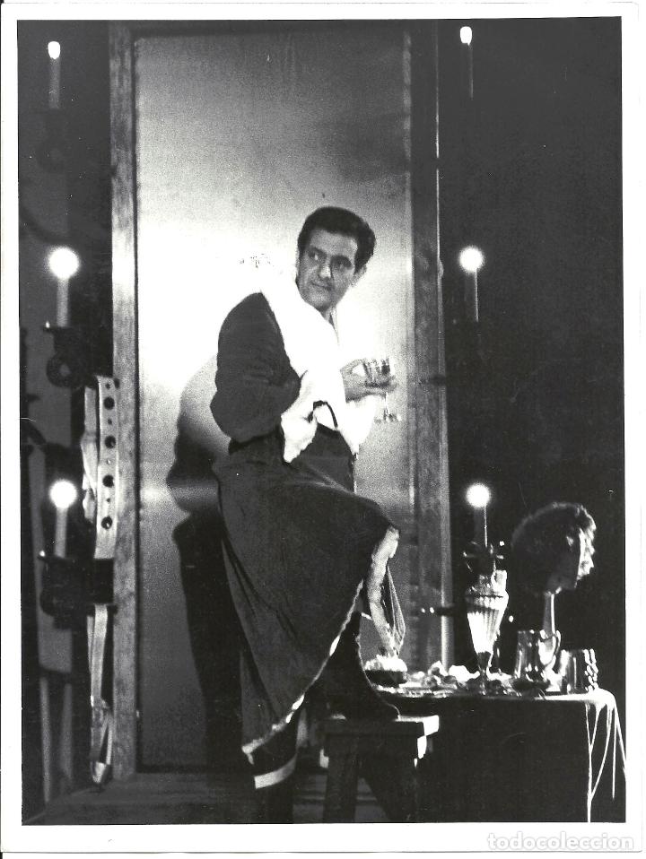 Cinema: F26299 ALBERTO CLOSAS FOTO B/N ORIGINAL PRENSA