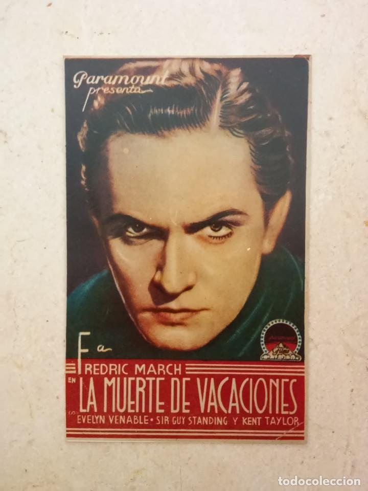 Cine: FOTO -10*15- LA MUERTE DE VACACIONES - FREDRIC MARCH