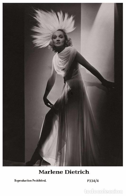 Cine: MARLENE DIETRICH - Film star Pin Up PHOTO POSTCARD- Publisher Swiftsure 2000 (P534/4)