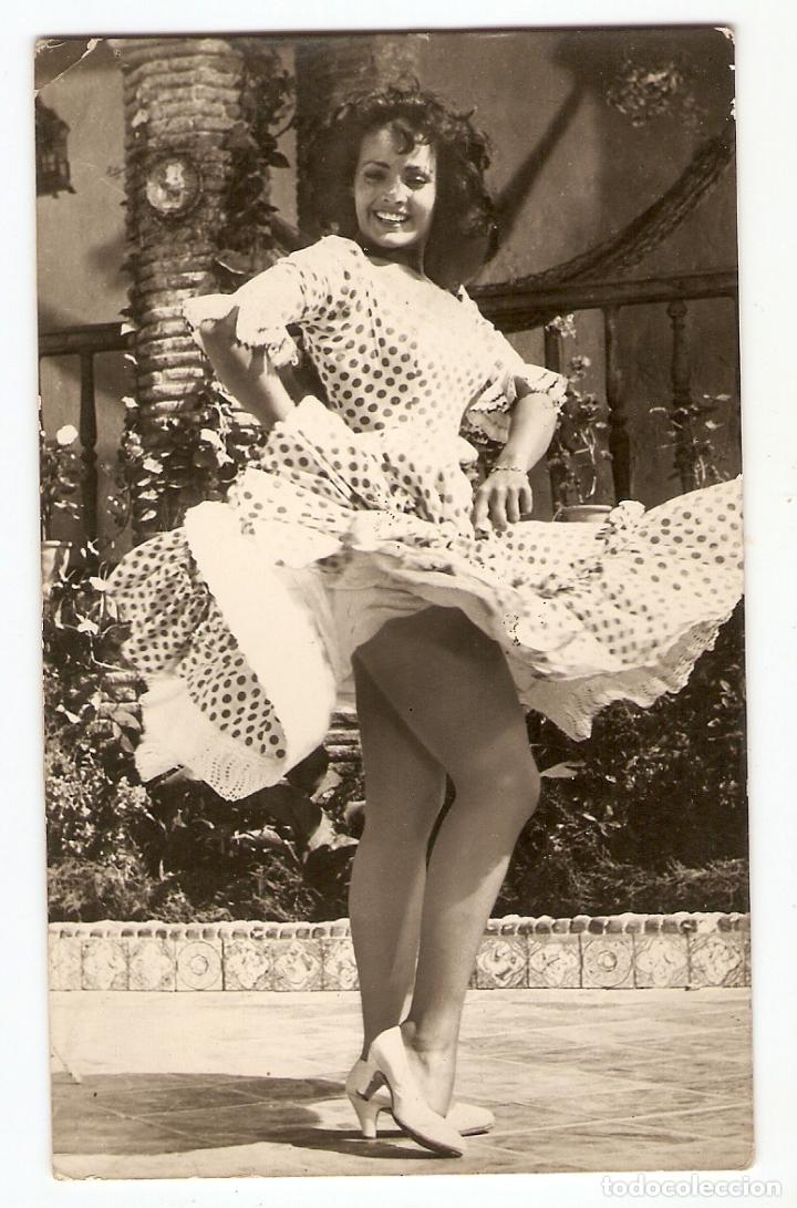 Cine: POSTAL - CARMEN SEVILLA - PROTAGONISTA DE LA PEL&Iacute;CULA: UNA AVENTURA PARA DOS
