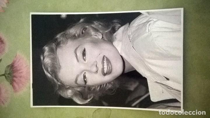 Cine: Marilyn Monroe foto postal 7