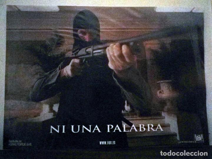 Cine: Ni una palabra (Michael Douglas) - Fotocromo original de la pel&iacute;cula