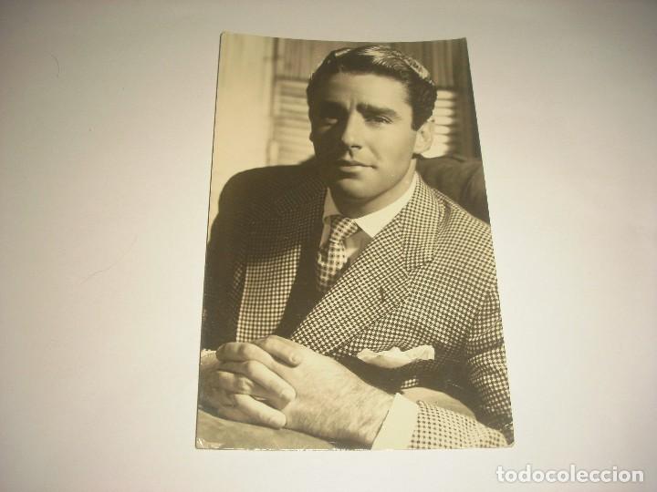 Cinema: ANTIGUA POSTAL DE PETER LAWFORD , ESCRITA