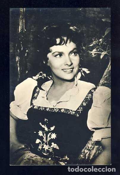 Cine: Postal de artista de cine: GINA LOLLOBRIGIDA (num. 2567)