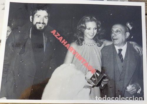 Cine: ANTIGUA FOTOGRAFIA DE CARMEN SEVILLA Y JOSE SACRISTAN, 178X128MM
