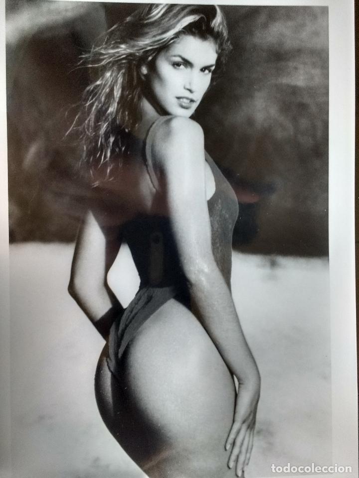 Cine: FOTOGRAFIA 18 X 24 CM DE CINDY CRAWFORD