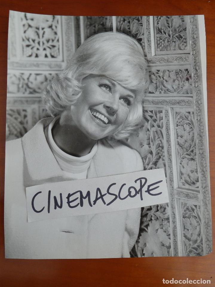 Cine: doris day foto original antigua 18 x 24 cm