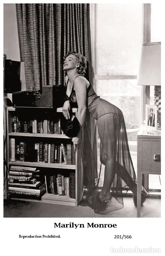 Cine: MARILYN MONROE - Film star Pin Up PHOTO POSTCARD - 201-566 Swiftsure Postcard