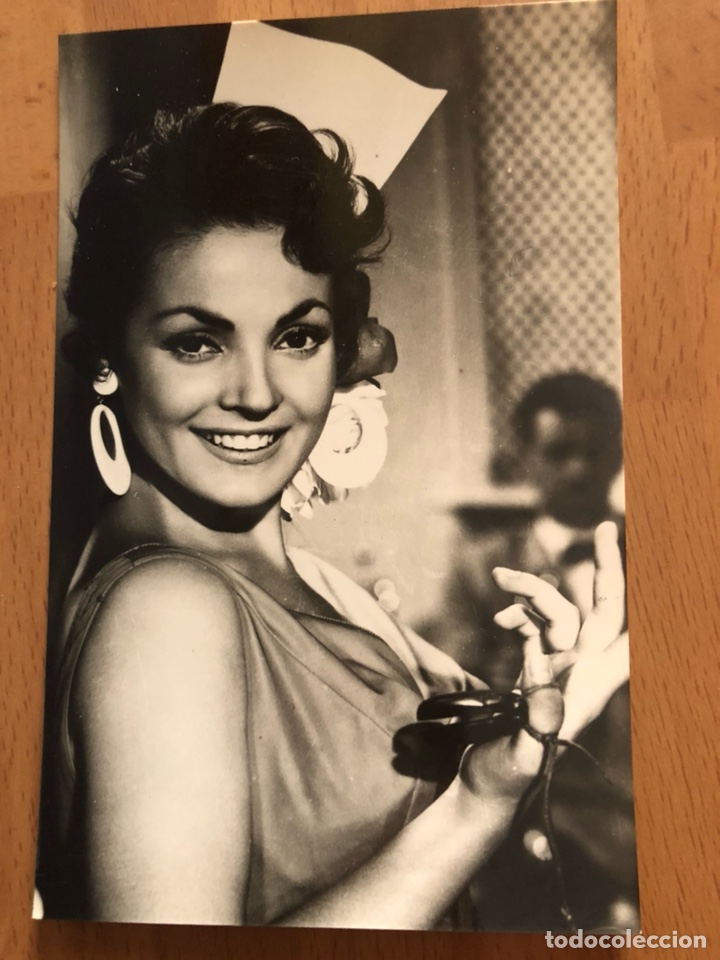 Cine: Antigua postal de Carmen sevilla publicidad Kores carboplan