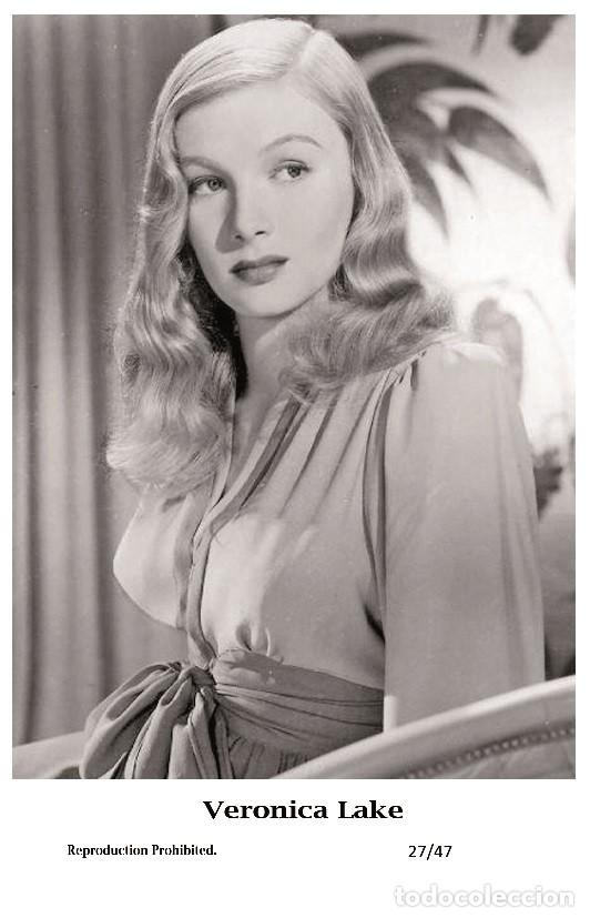 Cine: VERONICA LAKE - Film star Pin Up PHOTO POSTCARD - 27-47 Swiftsure Postcard