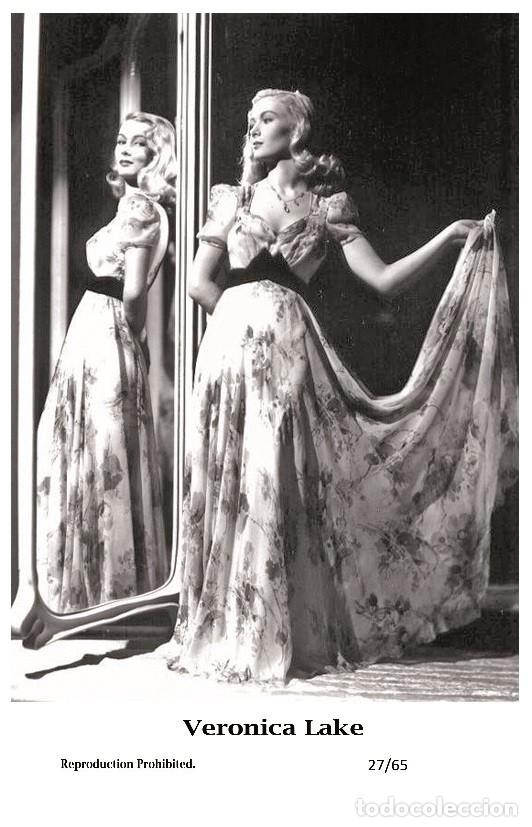 Cine: VERONICA LAKE - Film star Pin Up PHOTO POSTCARD - 27-65 Swiftsure Postcard