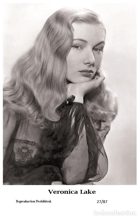 Cine: VERONICA LAKE - Film star Pin Up PHOTO POSTCARD - 27-87 Swiftsure Postcard