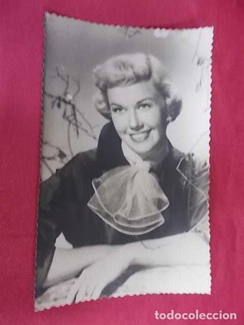 Cine: ANTIGUA TARJETA POSTAL. DORIS DAY