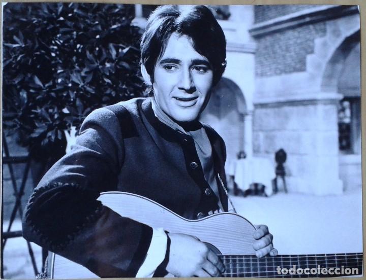 Cine: MIGUEL R&Iacute;OS. HAMEL&Iacute;N. FOTO 18X24.