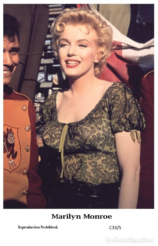Cine: MARILYN MONROE - Film star Pin Up PHOTO POSTCARD - C33-5 Swiftsure Postcard