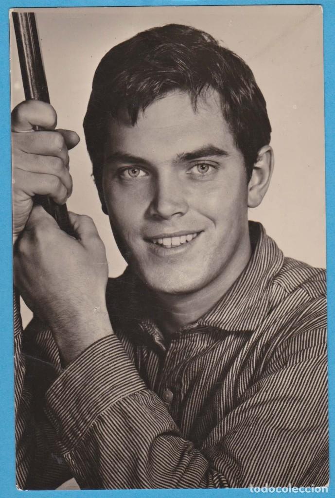 Cine: 5467 JEFFREY HUNTER. JEFFEY. AMOR Y GUERRA. ARCHIVO BERMEJO