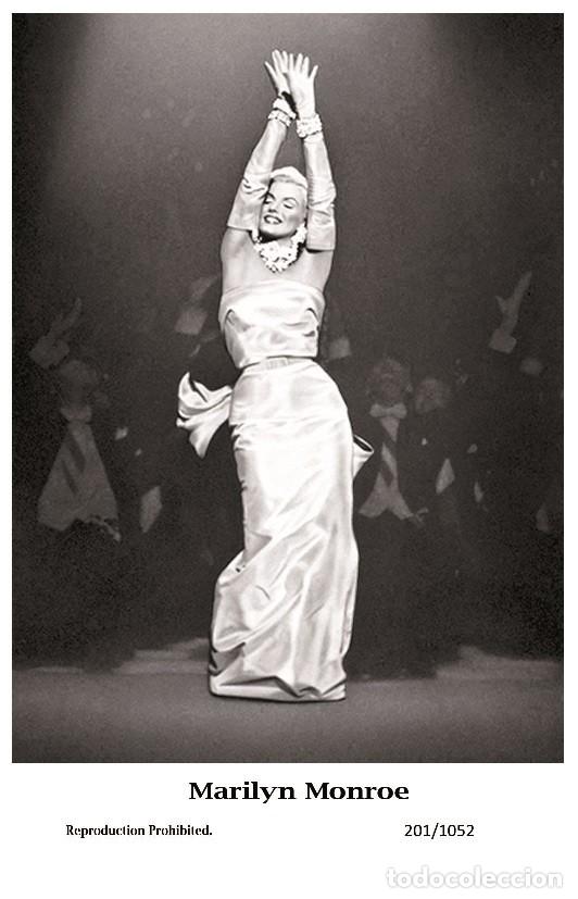 Cine: MARILYN MONROE - Film star Pin Up PHOTO POSTCARD - 201-1052 Swiftsure Postcard
