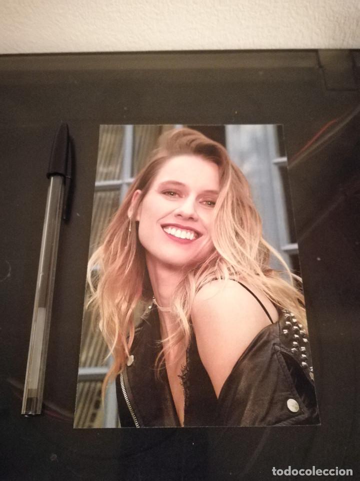 Cin&eacute;ma: TARJETA ACARTONADA -10*15- MANUELA VELLES