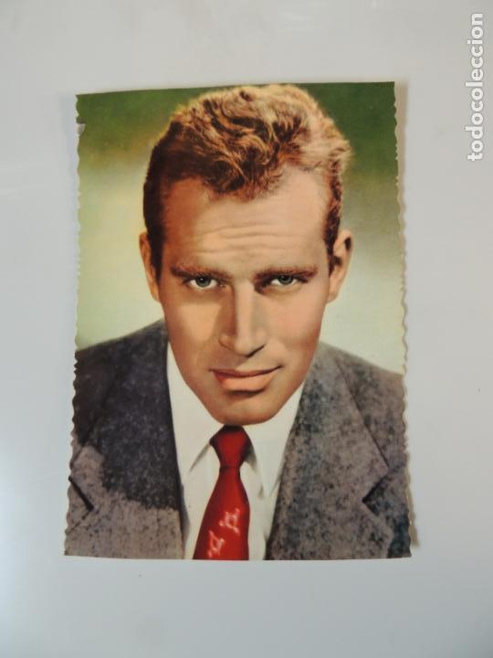 Cine: charlton heston - postal en color troquelada